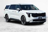 New 2026 Kia Carnival LXS image 2