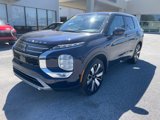 New 2025 Mitsubishi Outlander SE image 3
