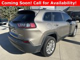 Used 2019 Jeep Cherokee Latitude w/ Popular Appearance Group image 3