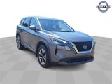 Used 2023 Nissan Rogue SV image 2