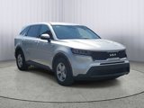 Used 2022 Kia Sorento LX image 2