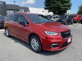 New 2026 Chrysler Pacifica Select image 2