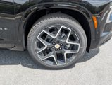 New 2025 Chevrolet Traverse High Country image 6
