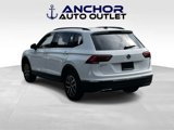 Used 2021 Volkswagen Tiguan SE w/ Panoramic Sunroof Package image 6