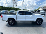 Used 2017 Toyota Tacoma TRD Off-Road image 5