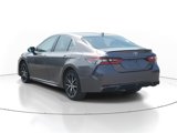 Used 2022 Toyota Camry SE image 3