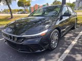 Used 2024 Hyundai Elantra SEL image 4