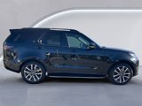 New 2025 Land Rover Discovery Dynamic SE image 2