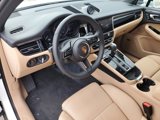Used 2025 Porsche Macan image 4