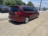 Used 2020 Chrysler Pacifica Limited image 5