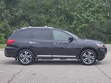Used 2020 Nissan Pathfinder Platinum image 3