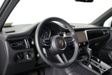 Certified 2025 Porsche Macan image 4