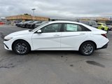 Used 2024 Hyundai Elantra SEL image 2