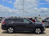 New 2025 Volkswagen Atlas SE image 3