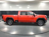 Used 2024 GMC Sierra 2500 SLE image 3