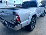 Used 2011 Toyota Tacoma 4x4 Access Cab image 3
