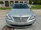 Used 2012 Hyundai Genesis 4.6 image 2