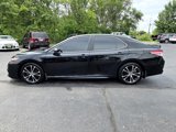 Used 2020 Toyota Camry SE image 4