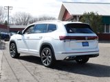 New 2025 Volkswagen Atlas SEL Premium R-Line image 3
