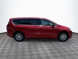 New 2025 Chrysler Pacifica Select image 3