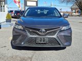 Used 2020 Toyota Camry SE image 2
