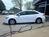 Used 2020 Toyota Corolla LE image 3