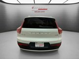 Used 2025 Volvo XC40 B5 Core image 5