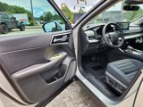New 2025 Mitsubishi Outlander SE image 6