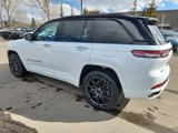 New 2025 Jeep Grand Cherokee Summit image 3
