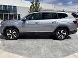 New 2025 Volkswagen Atlas SE image 2