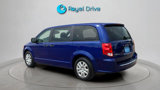 Used 2019 Dodge Grand Caravan SE image 3