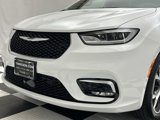 New 2025 Chrysler Pacifica Pinnacle image 4