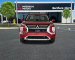New 2025 Mitsubishi Outlander SE image 2
