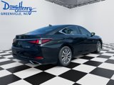 Used 2023 Lexus ES 350 image 5