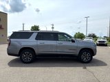 Used 2021 Chevrolet Suburban Z71 w/ Z71 Signature Package image 6