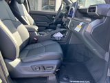 Used 2025 Toyota Tacoma TRD Off-Road w/ TRD Off Road Premium Package image 5