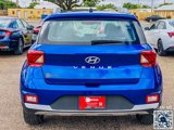 Used 2024 Hyundai Venue Limited image 6