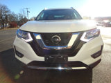 Used 2019 Nissan Rogue SL w/ Premium Package image 2