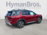New 2025 Nissan Pathfinder Platinum image 3