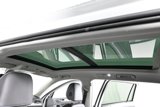 Certified 2024 Volkswagen Tiguan SE w/ Panoramic Sunroof Package image 4