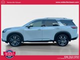 New 2025 Nissan Pathfinder Platinum w/ Black Appearance Package image 3