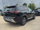 New 2025 Nissan Pathfinder Platinum image 4