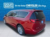 New 2025 Chrysler Pacifica Select image 4