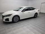 Used 2024 Nissan Altima 2.5 SV image 2
