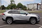 Used 2022 Toyota RAV4 XLE Premium image 3
