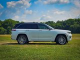 New 2025 Jeep Grand Cherokee Summit image 3