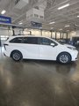 Used 2025 Toyota Sienna LE image 5
