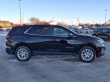 Used 2022 Chevrolet Equinox LT image 2