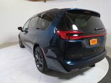 New 2025 Chrysler Pacifica Limited image 5