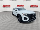 Used 2024 Volkswagen Atlas Cross Sport SE image 4